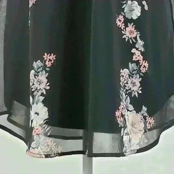 Maurices Floral Dress Cold Shoulder Scoop Neck Tie Back Black Pink Sheer Flowy - Picture 3 of 13